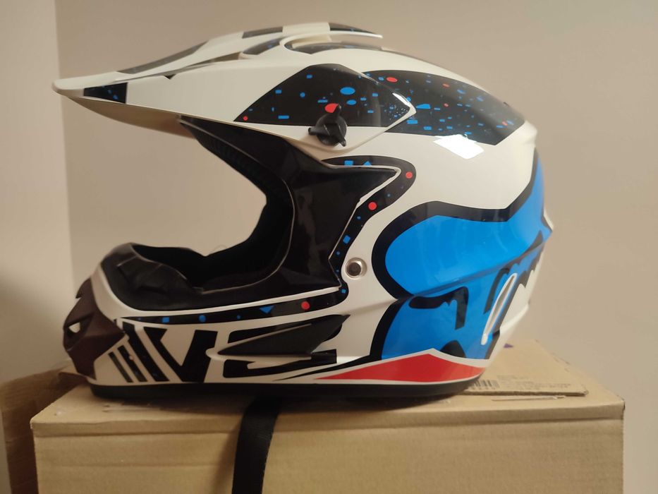 Kask do roweru, crossowy dla enduro lub mtb marki FOX