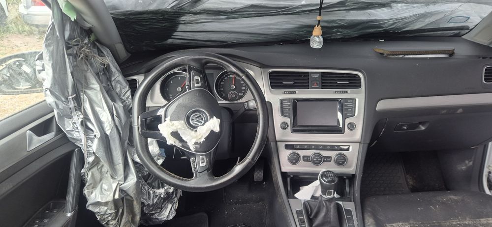 Golf 7 2.0 tdi com documentos em dia