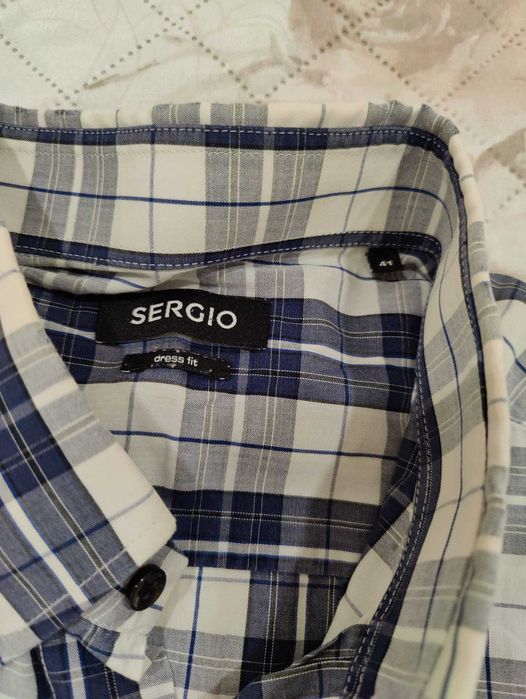 Camisa Sérgio tam. L em excelente estado.