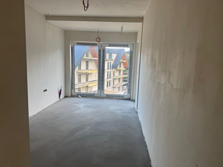 Tynki maszynowe gipsowe cementowo wapienne