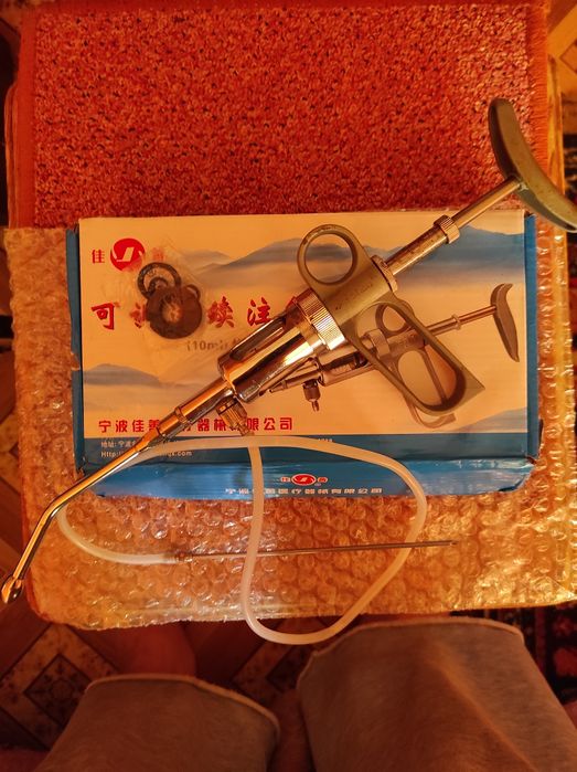 Продам шприц- дозатор 10мл.