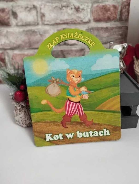KSIĄŻECZKA dziecięca Kot w butach edukacyjna dla  MALUCHA