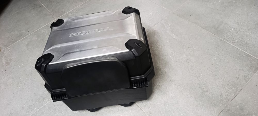 Top case 35L Honda África Twin etc