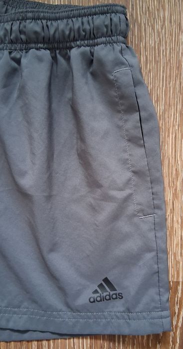 Jak NOWE szorty krótkie spodenki Adidas 152