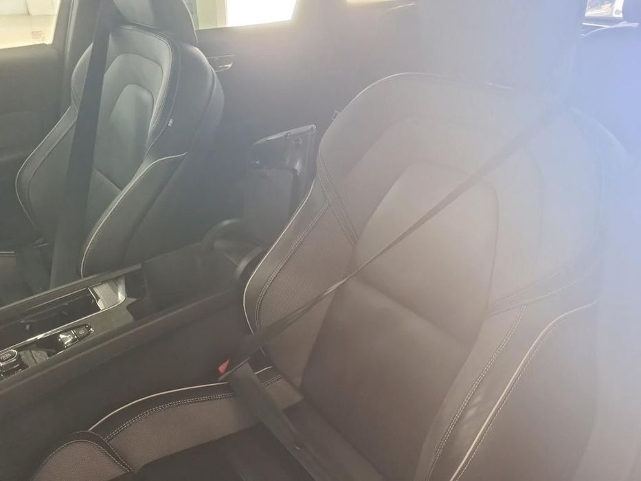 Volvo XC 60 2.0 T8 PHEV Ultra Dark AWD