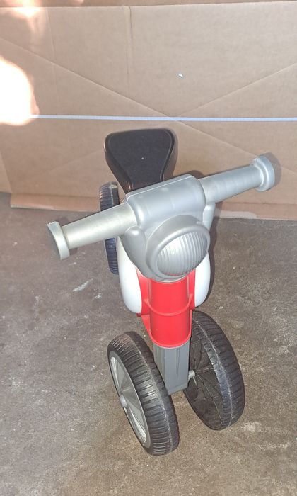 Triciclo sem pedais