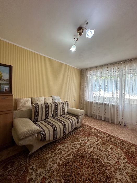 Чотирикімнатна квартира район Варуса та АТБ