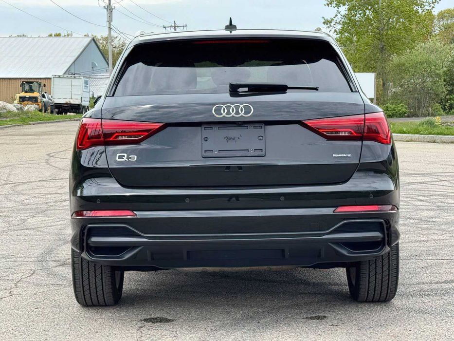 Audi Q3 quattro S line Prem Plus 45 TFSI      2022