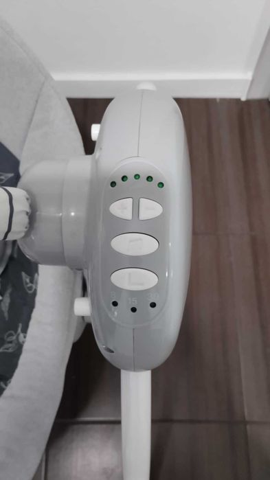 Leżaczek bujaczek Lionelo Ruben Grey