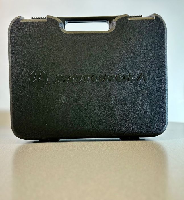 Vendo Rádio bidirecional Motorola TLKR T80 Extreme