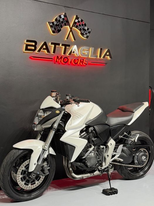 Honda CB1000R Branca 2008