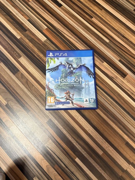 Продаю дис на ps4-5 Horizon Forbidden west