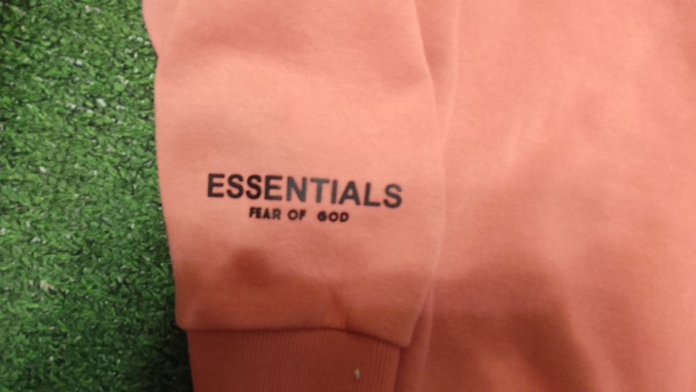 Худи essentials б/у