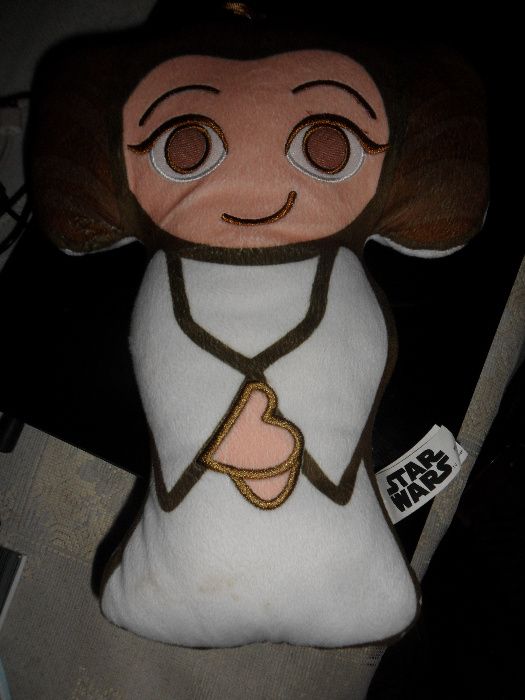 Peluche princesa Leah
