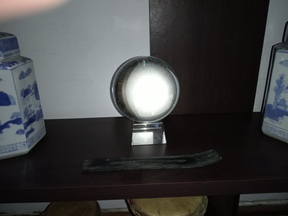 Bola cristal 14cm muito bonita