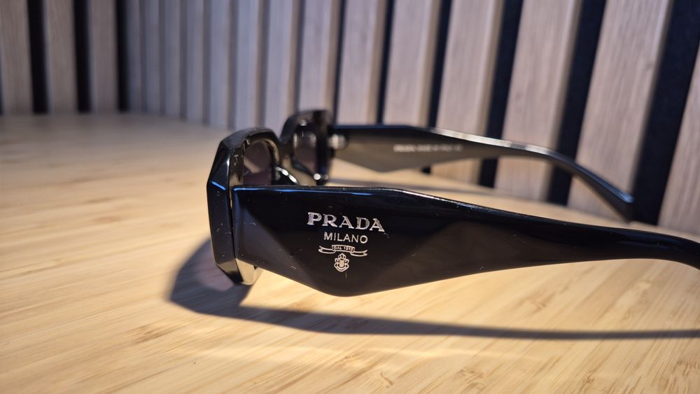 Okulary prada czarne