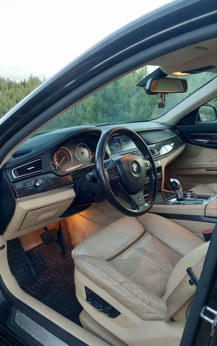 BMW f101 30D automat BMW 7