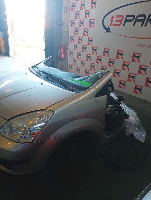 Frente Completa Toyota Corolla Verso 2.2 D4D 2007 #D105