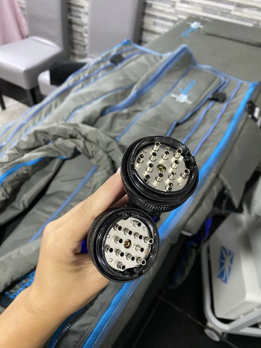 Aparelho de Pressoterapia com Sistema Dorsal da Opphalo- Otimo estado