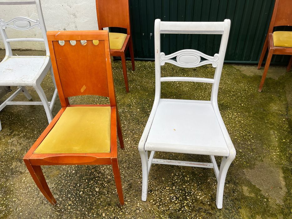 Vendo  170 cadeiras em bom estado, desenho Siza Vieira