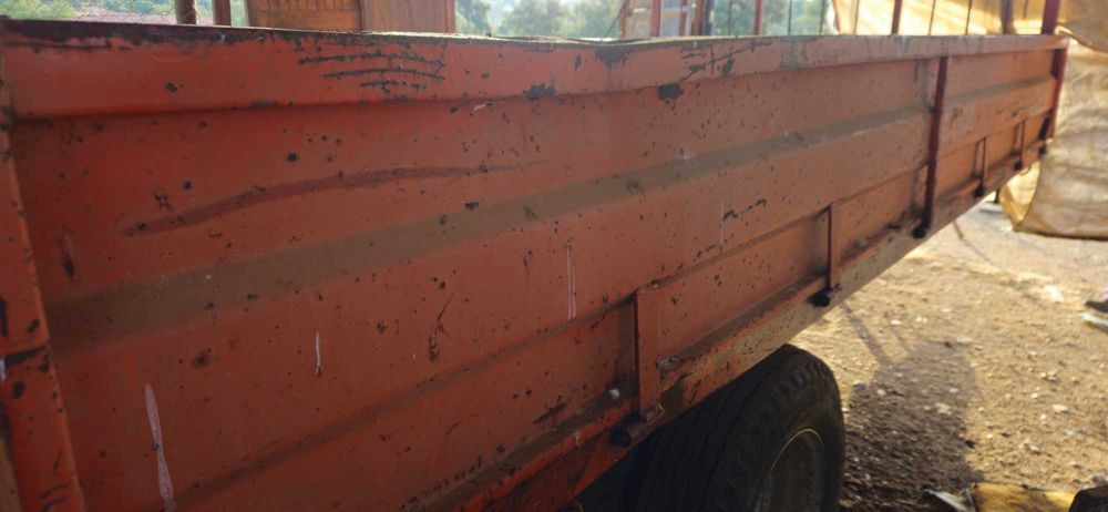 Vende-se Reboque Galucho em bom estado 6250Kg