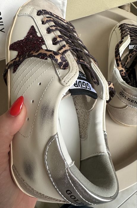 Кеди Golden Goose GGDB у наявності.Натуральна шкіра.