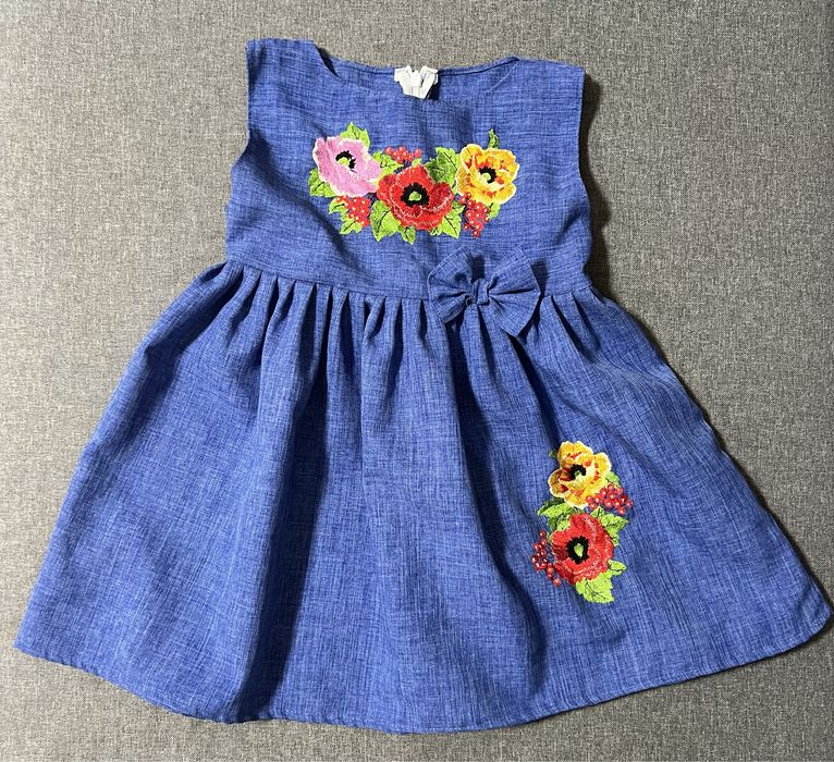 Вишите плаття для дівчинки 3-4 роки