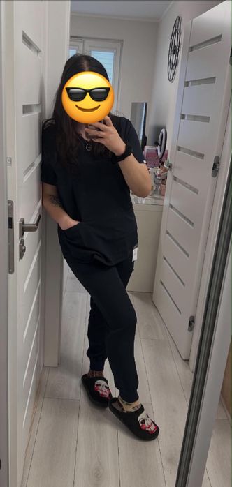 Bluza medyczna scrubs medhoodie komplet
