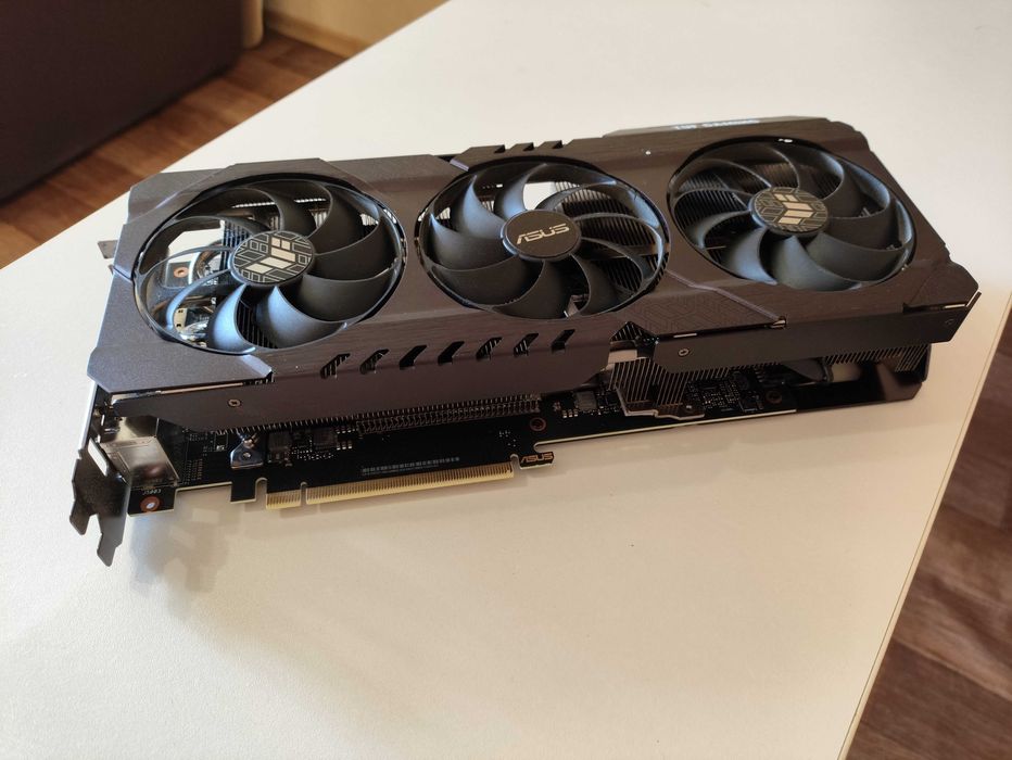 RTX 3070 Ti Asus TuF