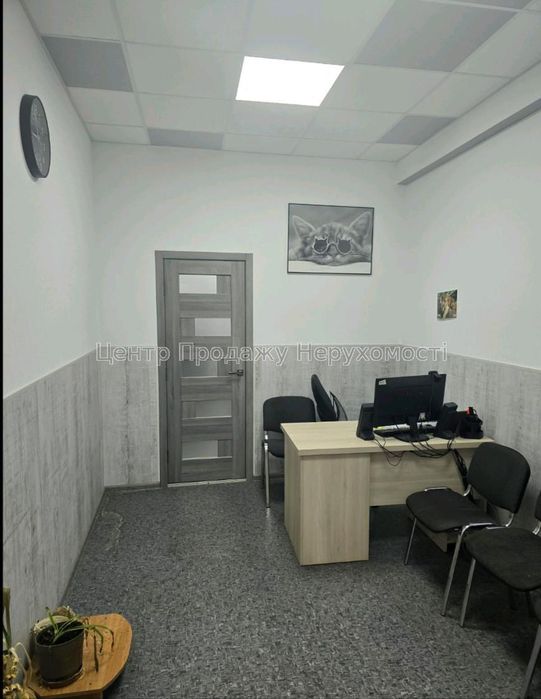 Здається в оренду офіс на вул. Дарвіна