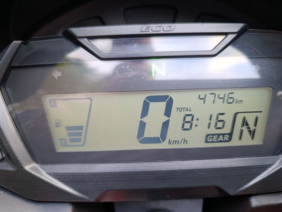 Honda CB125F Transport