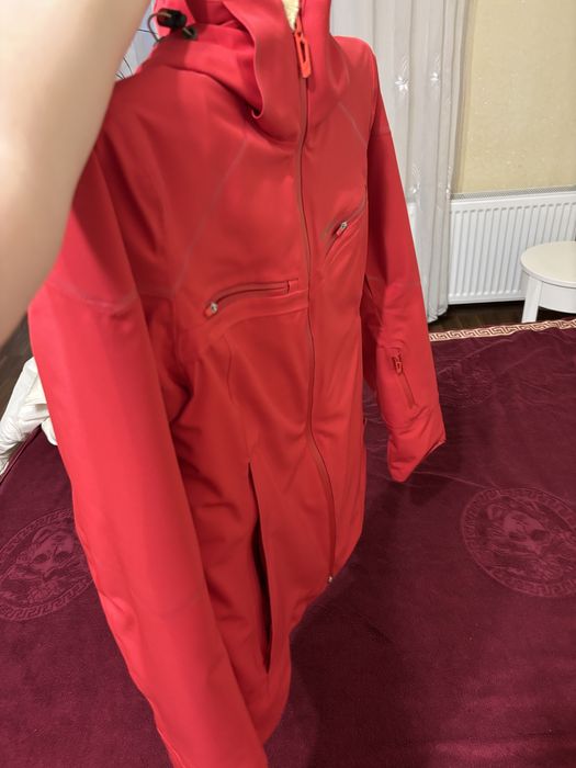 Лижна куртка жіноча