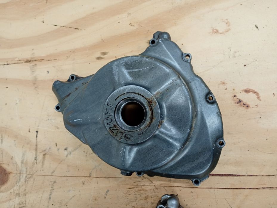 Pokrywa dekiel Suzuki dr 650 91-96