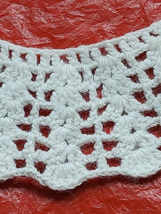 Stary kołnierzyk damski robiony  z czasów PRL