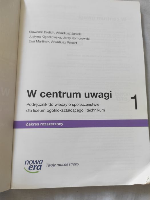 W centrum uwagi podręcznik
