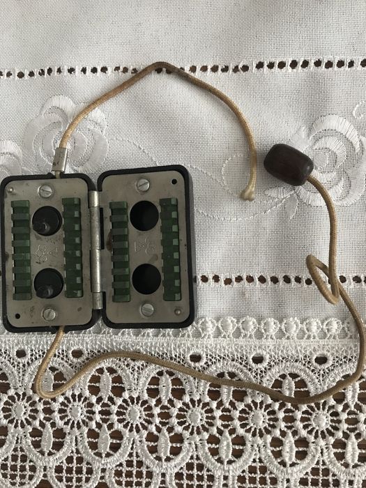 Ostrzałka do żyletek PRL