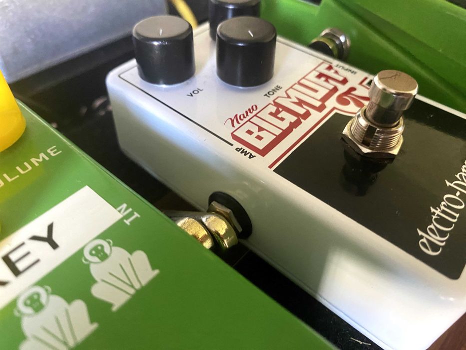 Pedal EHX Big Muff Nano