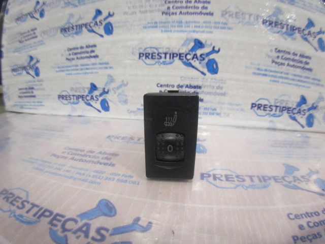 Botão / interruptor aquecimento de bancos VOLKSWAGEN Passat (3B3)