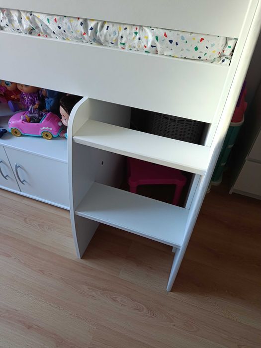 Cama de criança alta
