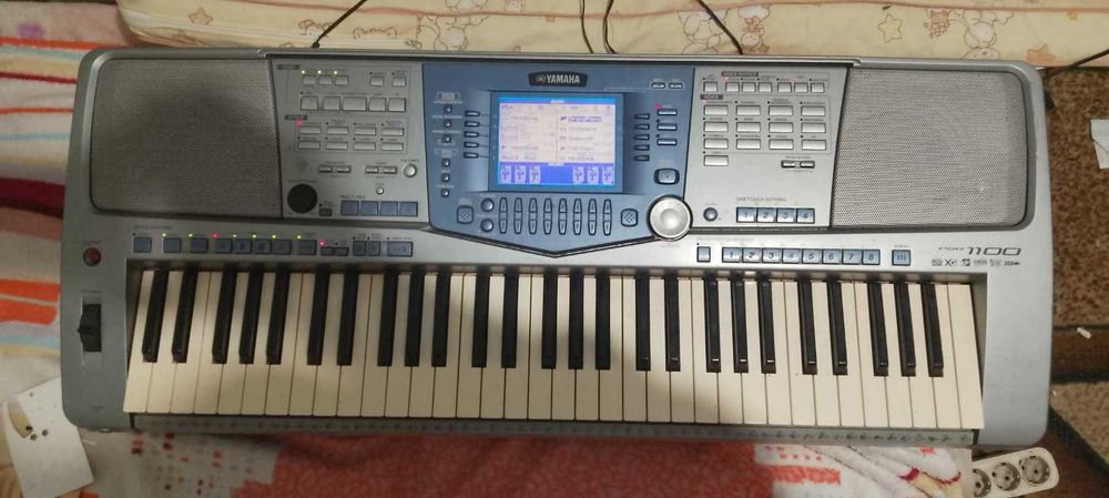 Синтезатор YAMAHA PSR-1100
