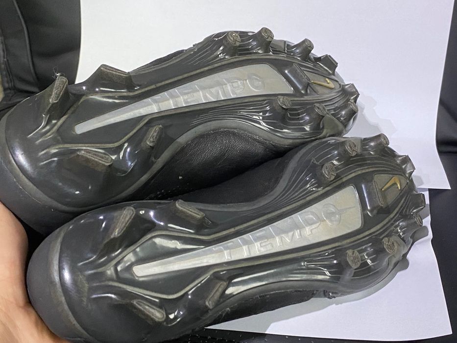 Nike Tiempo 39 (24,5cm) buty piłkarskie korki