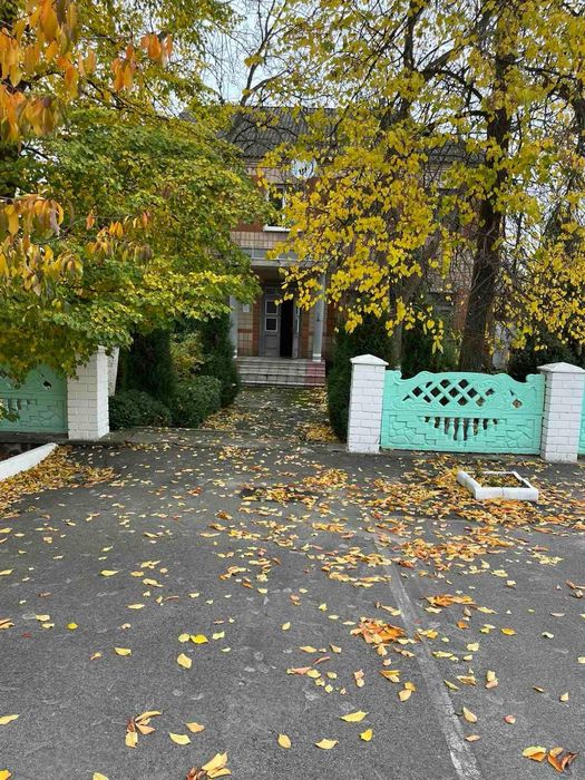 Виробнича база в продажі.