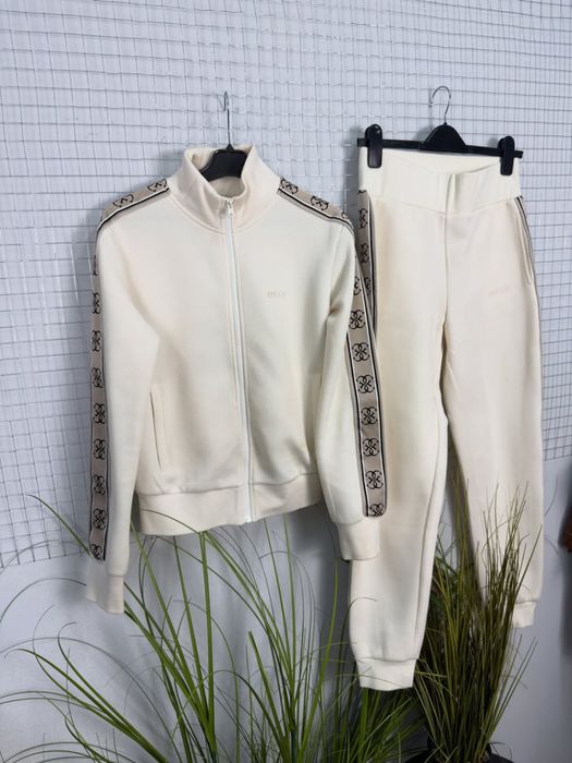 Оригінальний костюм Guess BRITNEY жіночий