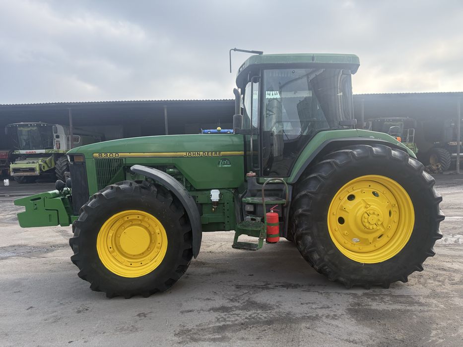 John Deere 8300 1996р.
