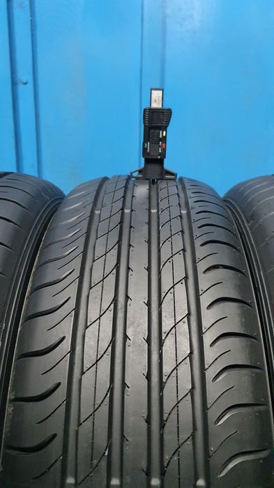Sprzedam 4 x 235/60 R18 Opony letnie bez napraw - Dunlop