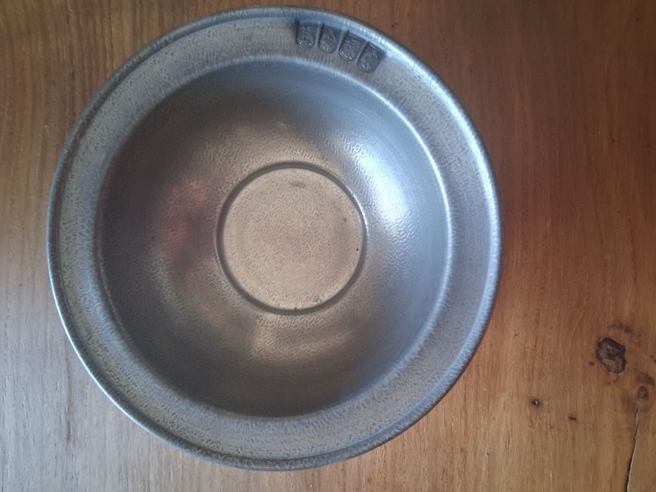 Pequenas peças em estanho
