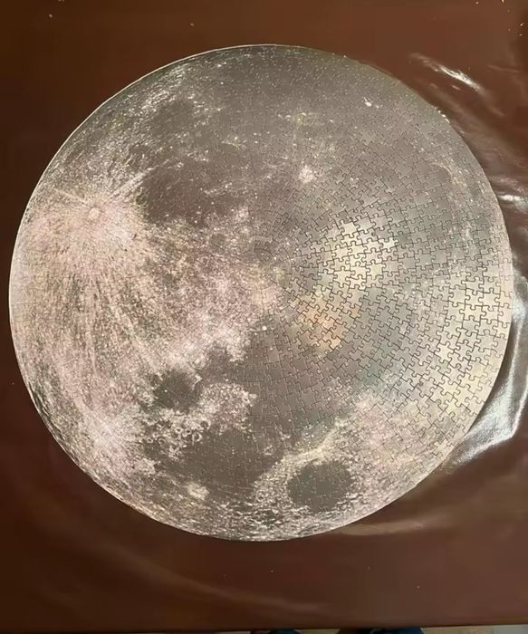 Круглий пазл Місяць на 1000 елементів, 67 см діаметр