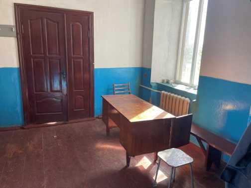 комплекс будівель Облавтодору контора/склади/гараж Корець,Київська 12Б