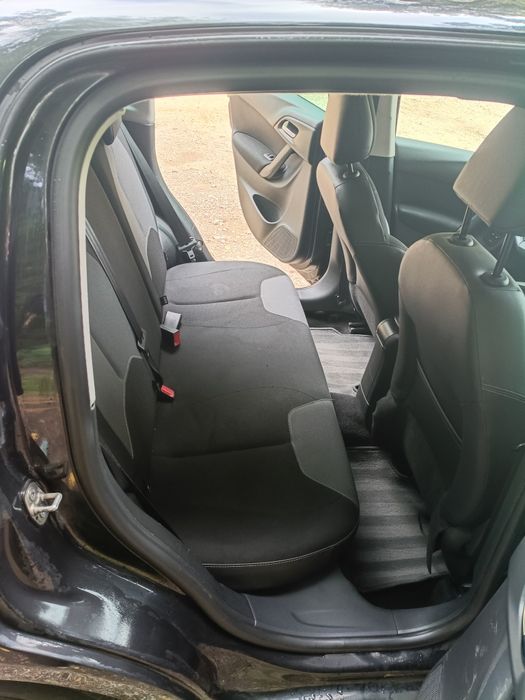 Citroën  C3 II  2011 ROK 1,4 BENZYNA