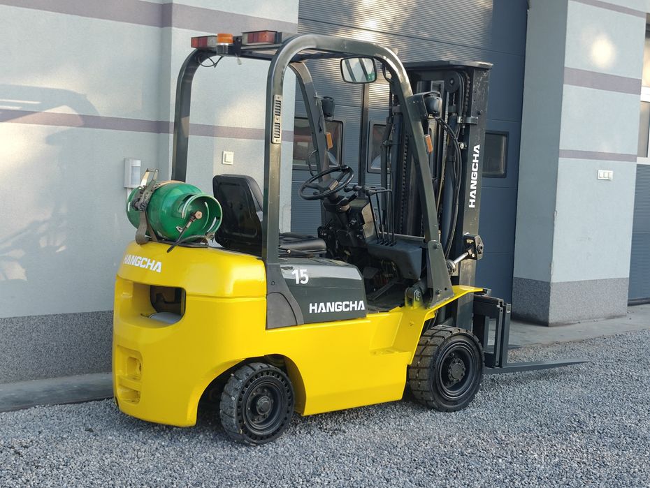 Wózek Hangcha 1.8T Lpg 2008r Triplex 4.5m 4 Sekcja Silnik Nissan